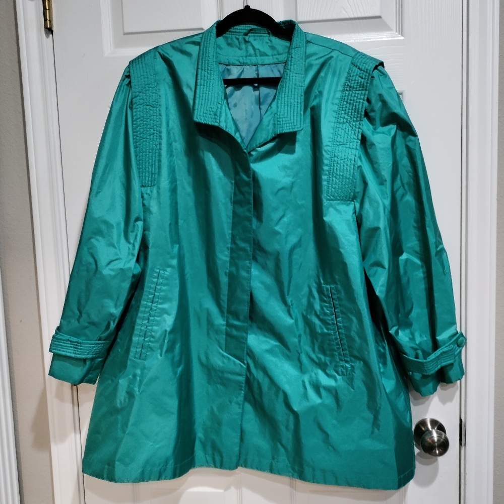 Vintage Weather master shimmer green rain coat vintage women's size 24w